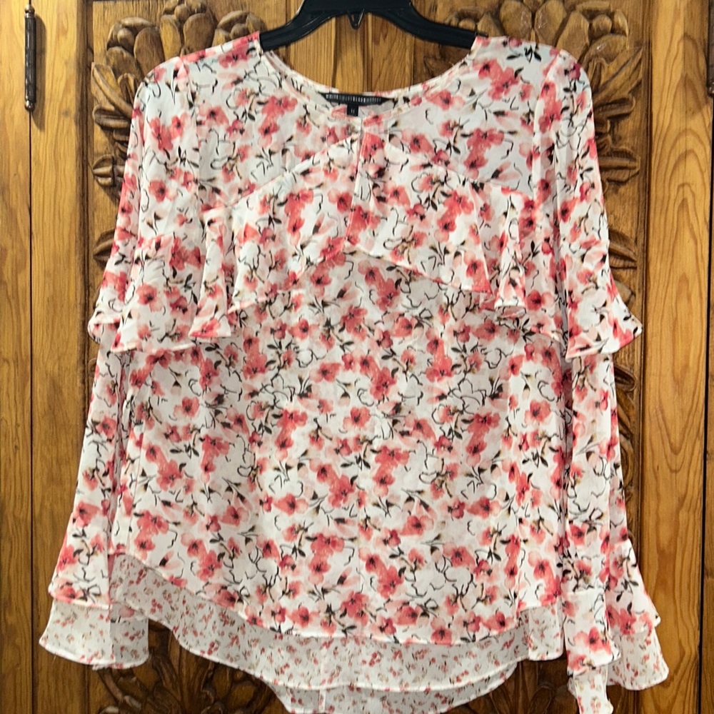 EUC White House Black Market size 12 floral  chiffon like blouse